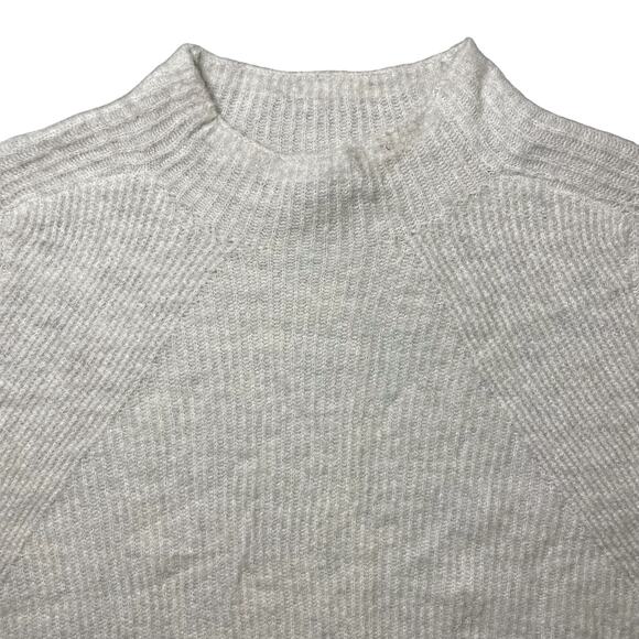 Banana Republic Aire Cropped Puff Sleeves Ribbed Sweater Light Gray Medium Tall - Picture 2 of 8